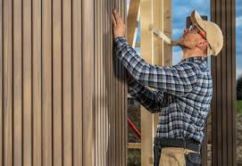 Best Engineered Wood Siding  in Pinconning, MI